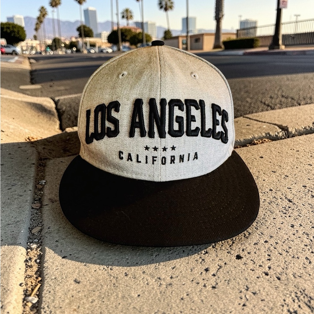 Los Angeles Hat Cap Gray Adjustable New Era Embroidered EUC
